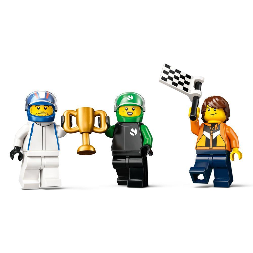 LEGO® City -  F1® Grid com carros de corrida VCARB e Sauber - 2