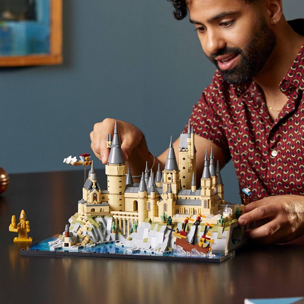 LEGO® Harry Potter™ - Castelo e Terrenos de Hogwarts - 4