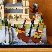 LEGO® Harry Potter™ - Castelo e Terrenos de Hogwarts - 7