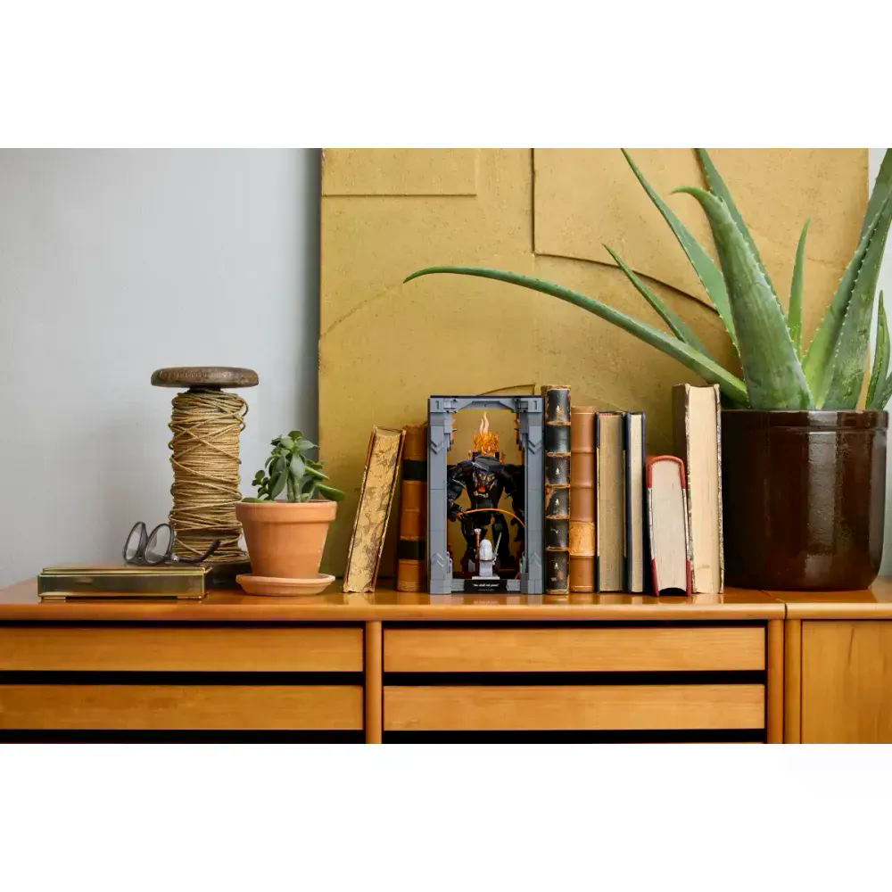 LEGO® Icons - Cantinho do Livro - O Senhor dos Anéis: Balrog™ - 10