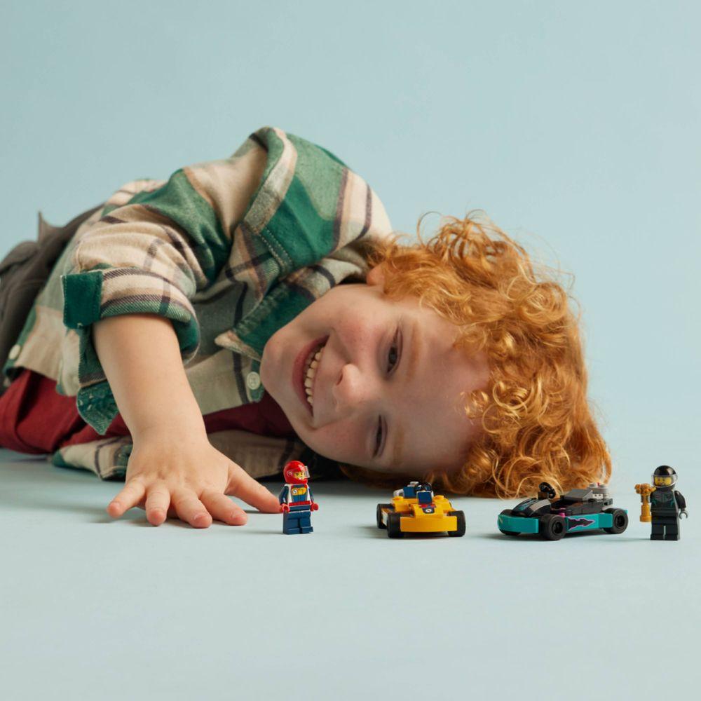 LEGO® City - Karts e pilotos de corrida - 2