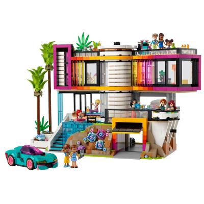 LEGO® Friends - Mansão Moderna de Andrea