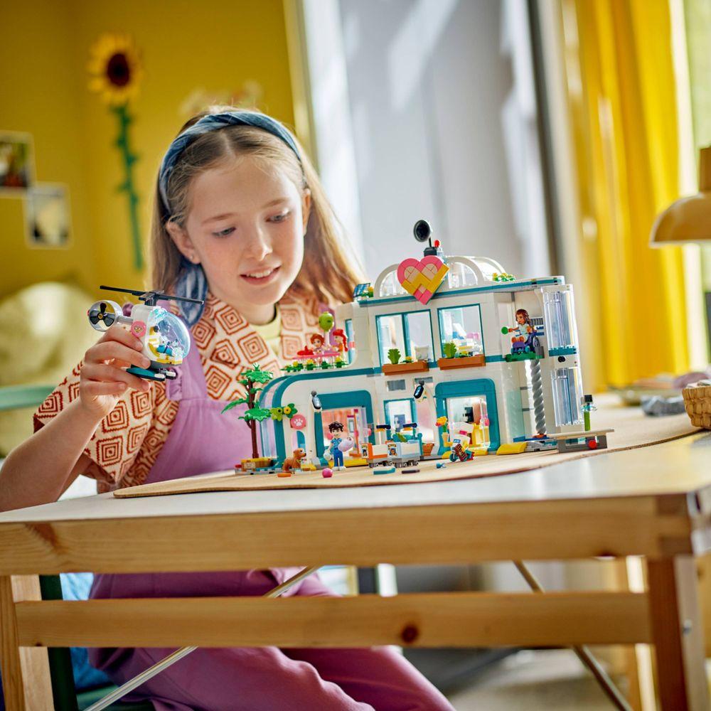 LEGO® Friends - Hospital de Heartlake City - 4
