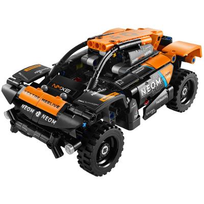 LEGO® Technic™ - Carro de Corrida NEOM McLaren Extreme E