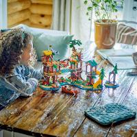 LEGO® Friends - Casa na árvore do acampamento de aventura