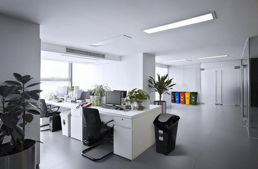 Lixeira Plástica com Tampa Basculante Preta/Prata 40L Casablanca Sanremo - 4