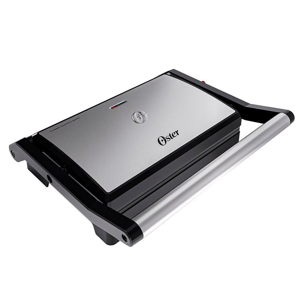 Grill Sanduicheira Oster Inox 2 em 1, Antiaderente, com Alça  OGRL230 - 4