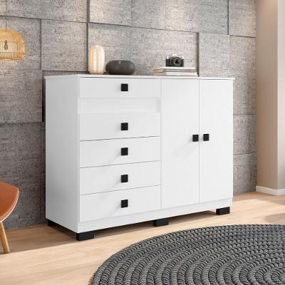 Cômoda 2 Portas 5 Gavetas perfeita para organizar roupas e objetos Araplac