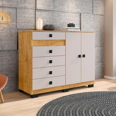 Cômoda 2 Portas 5 Gavetas perfeita para organizar roupas e objetos Araplac