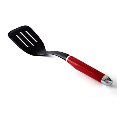 Espátula de Nylon Vazada Vermelha - KitchenAid