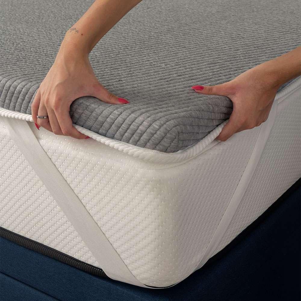 Pillow Top Casal Guldi Dream com Espuma D50 Viscoelástica com Alça (5x138x188) Branco e Cinza - 1