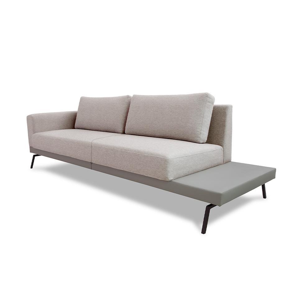 Sofá 3 Lugares Matteo com Mesa de Apoio Direita Linho Bege 240 cm - 1