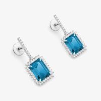 Brinco com Topázio London e Diamantes em Ouro Branco 18k - 3