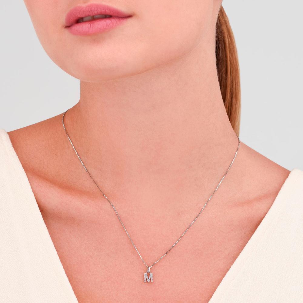 Pingente Letra M com Diamante em Ouro Branco 18k - 2