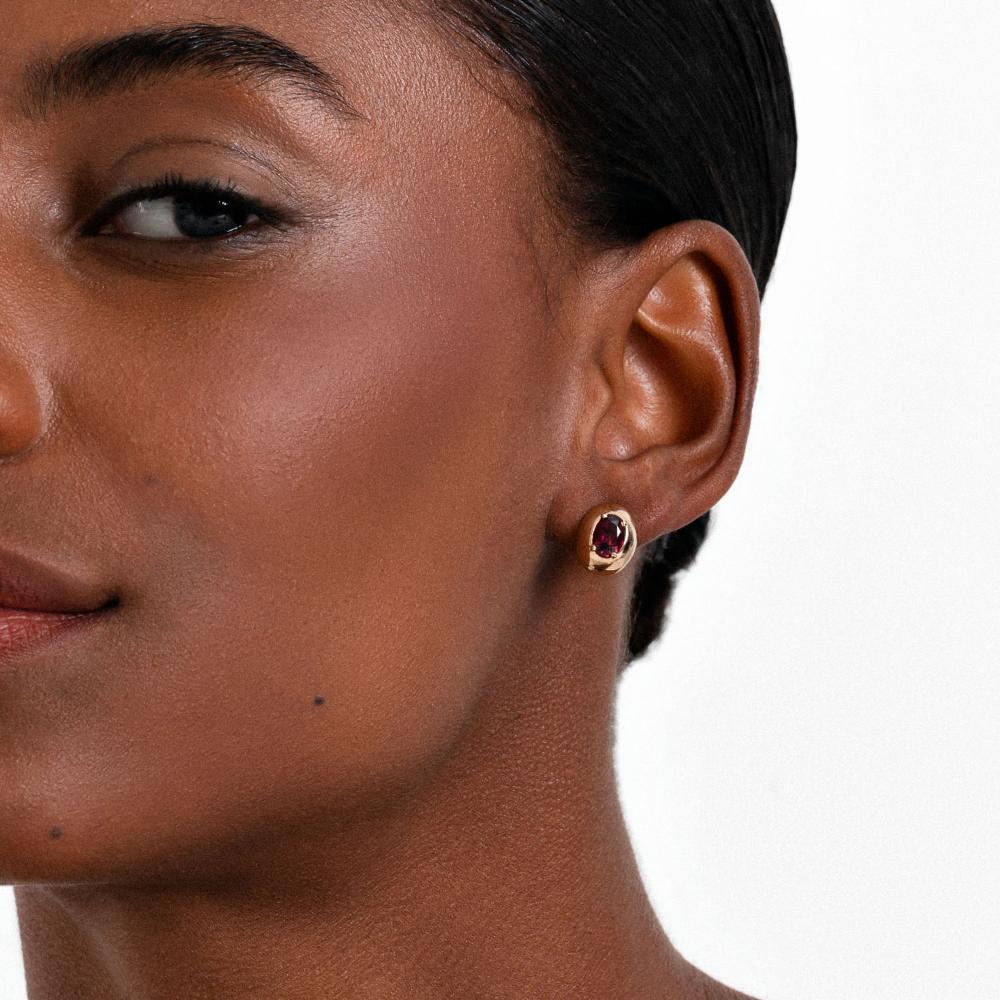 Brinco Stud com Rodolita em Prata com Banho de Ouro Amarelo 18K - 2