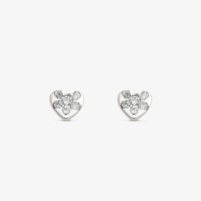 Brinco Infantil Coração com 7 pontos de Diamantes em Ouro Amarelo 18k