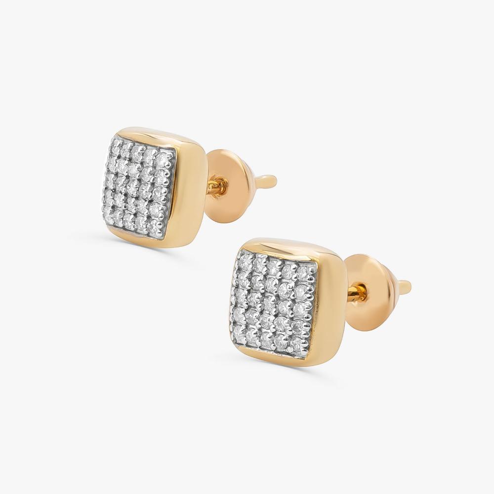 Brinco Stud com Pavê de Diamantes em Ouro Amarelo  18k - 3