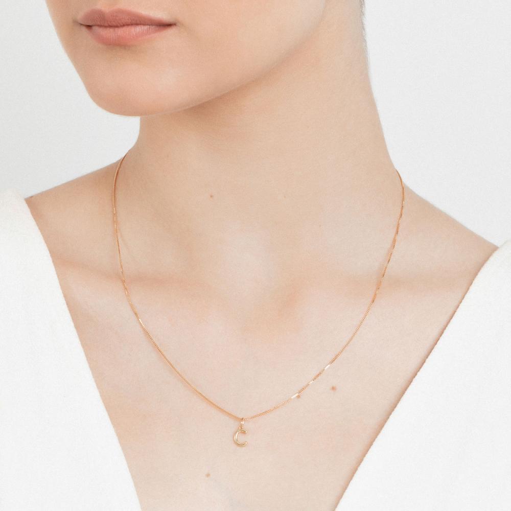 Pingente Letra C em Ouro Amarelo 18k - 2