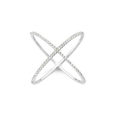 Anel em Ouro Branco com Diamante