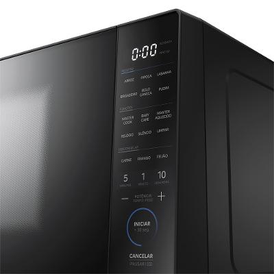 Micro-Ondas 27L Preto MasterCook Midea