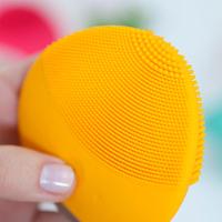 Massageador Facial Elétrico - Amarelo - 3