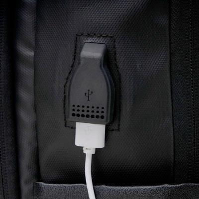 Mochila Couro Sintético USB 20 Litros
