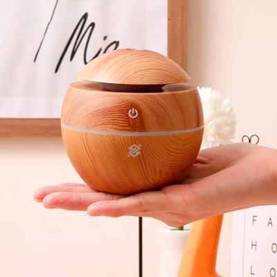 Umidificador Ultrassônico Usb Madeira Redondo Com Luz RGB - Madeira Clara