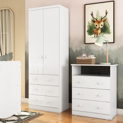 Quarto Infantil com Guarda Roupas 2 Portas 3 Gavetas e Cômoda 3 Gavetas Smim New Móveis Peroba
