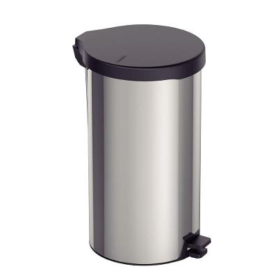 Lixeira Com Pedal 20l Tramontina New Inox Polido 94538720