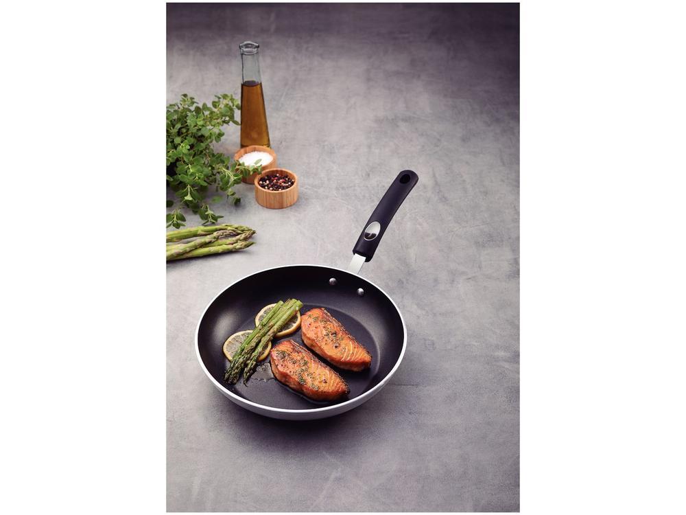 Frigideira Antiaderente Tramontina de Alumínio Profissional 24cm - 4