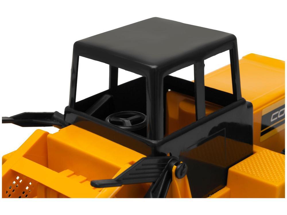 Caminhão Retroescavadeira - 7