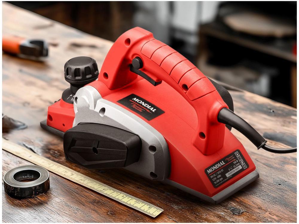 Plaina Elétrica Mondial 700W - 2