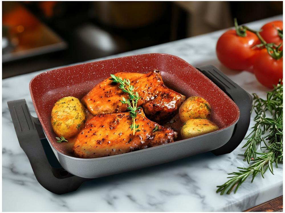 Panela Elétrica Britânia Redstone BPE06 1200W 3,5L - 2