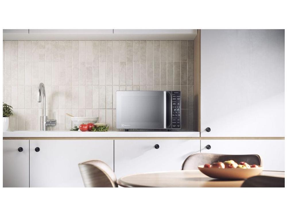 Micro-ondas Electrolux 23L Prata Efficient ME23S - 4