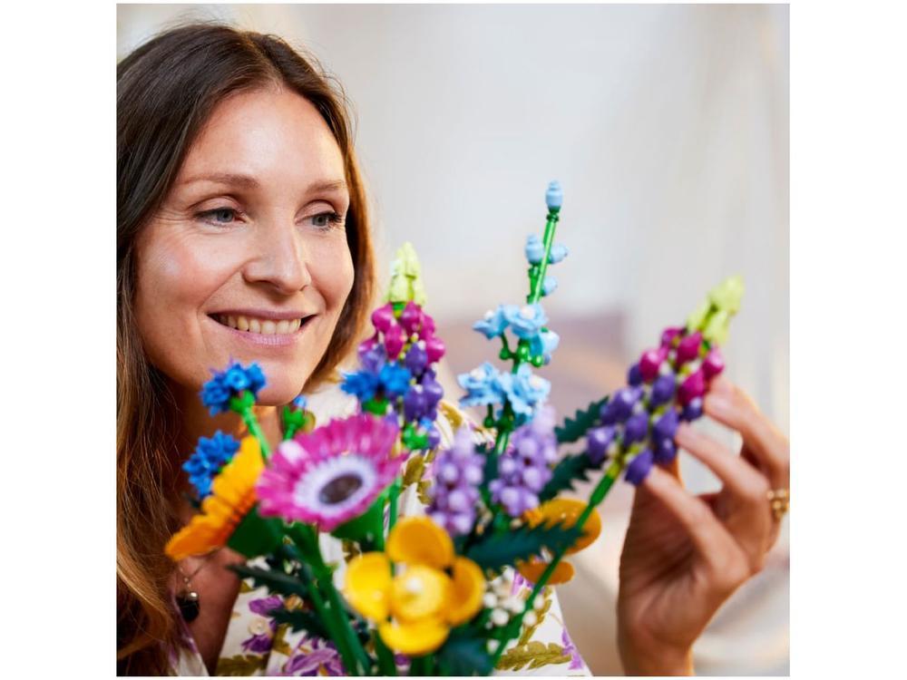 LEGO Icons Buquê de Flores Silvestres 939 Peças - 6