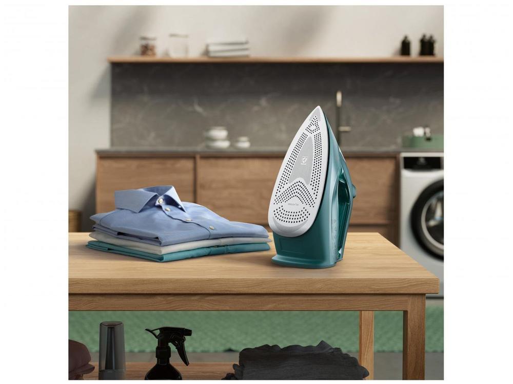 Ferro de Passar Roupa a Vapor e a Seco Electrolux Experience Care com Triplo Desligamento Automático - 18