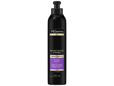 Creme de Pentear Tresemmé Reconstrução e Força