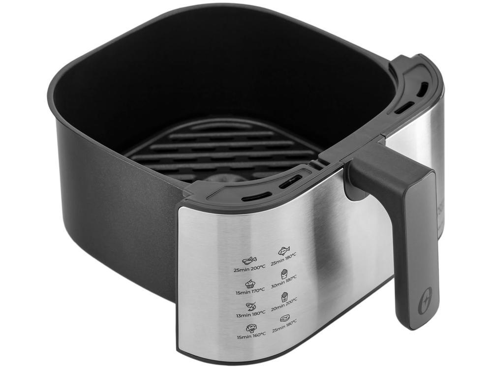 Fritadeira Elétrica sem Óleo/Air Fryer Oster Compact OFRT520 Preta com Timer Inox 4,6L - 13