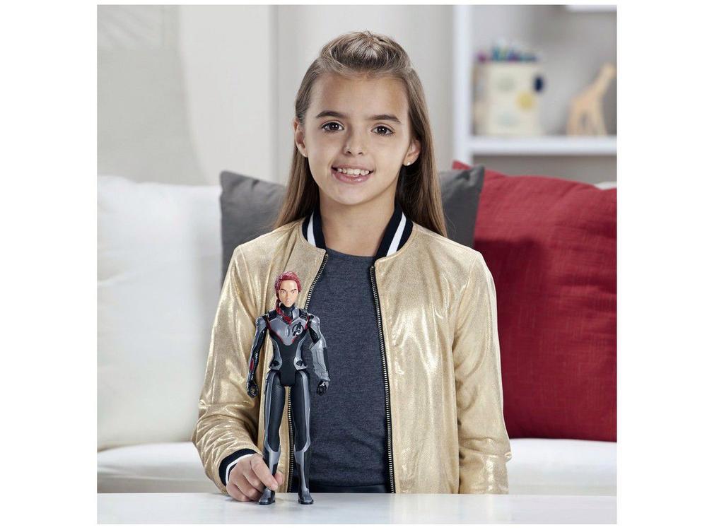 Boneca Viúva Negra Marvel Titan Hero 2.0  - 2