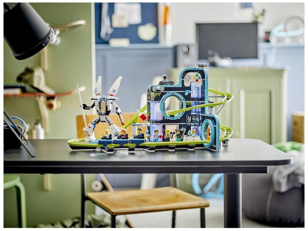 LEGO City Montanha-russa do Mundo dos Robôs  - 4