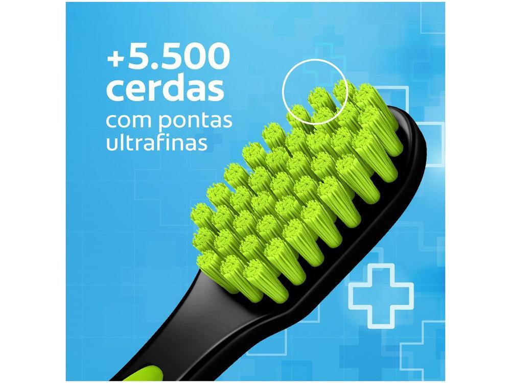 Escova de Dente Colgate Ultra Soft 3 Unidades - 11