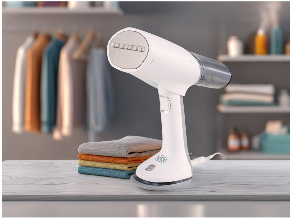 Vaporizador de Roupas Black+Decker Steam & Flip BDV3000 Portátil 200ml com Acessórios - 2