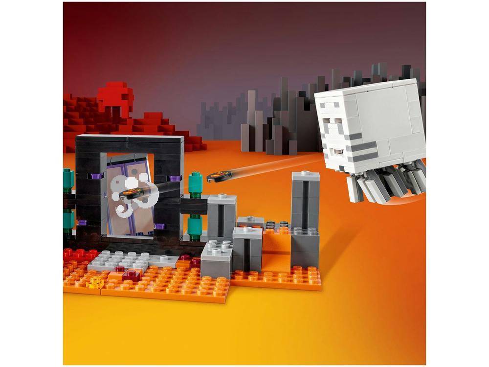 LEGO Minecraft A Emboscada no Portal do Nether - 9