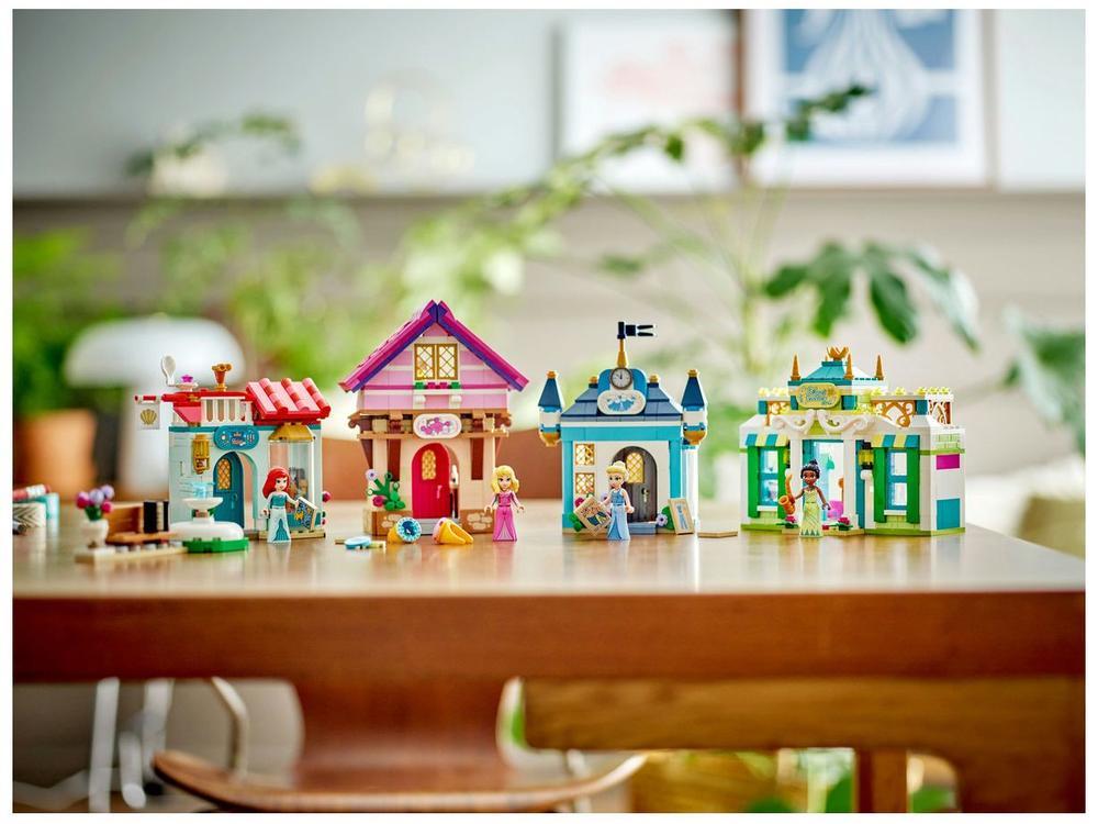 LEGO Aventura das Princesas da Disney no Mercado - 6