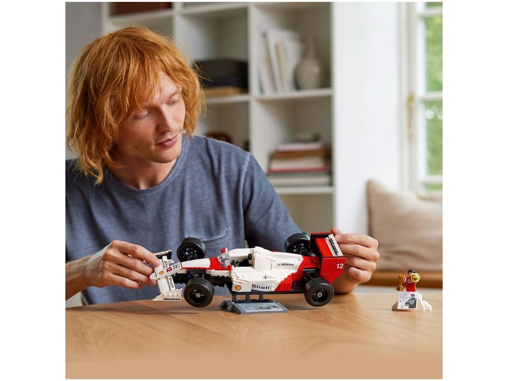 LEGO Icons McLaren MP4/4 e Ayrton Senna - 4