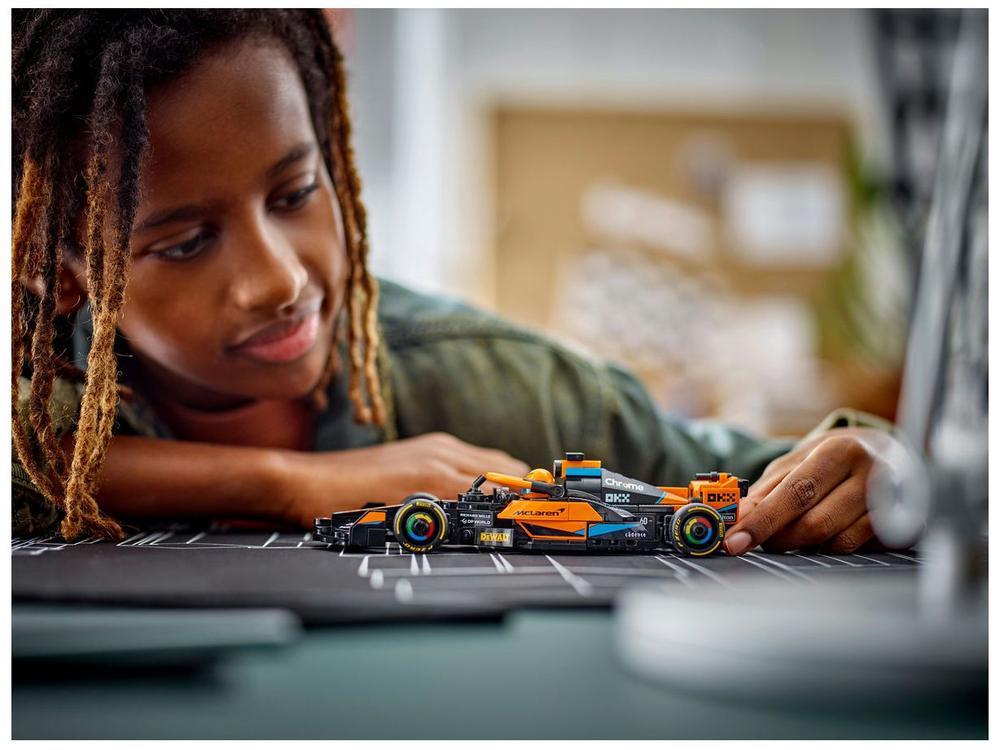 LEGO Speed Champions Carro de Corrida de Formula - 5