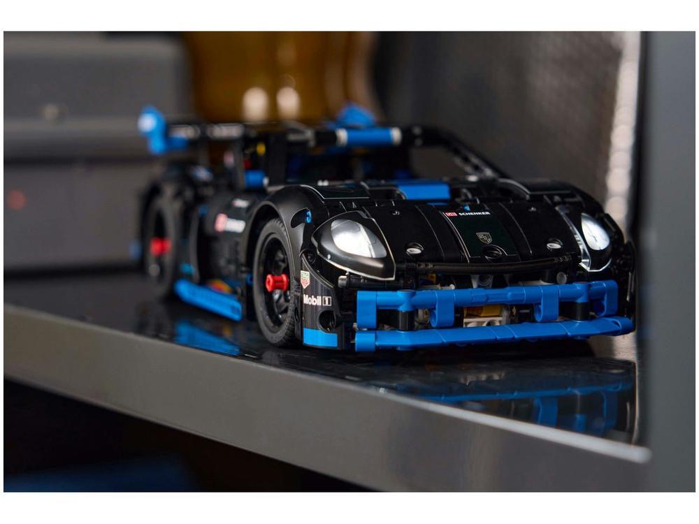 LEGO Technic Carro de Corrida Porsche GT4 - 3