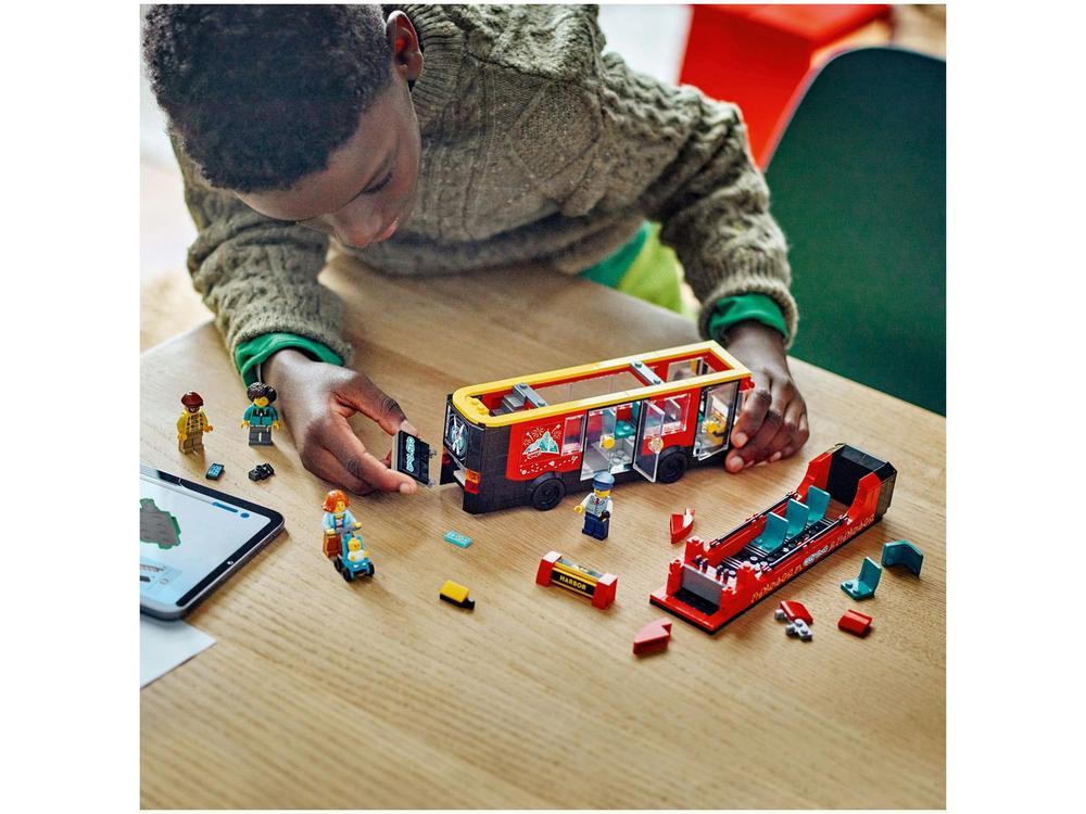 LEGO City Ônibus Panorâmico Vermelho - 2