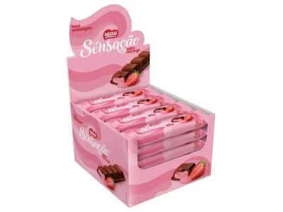 Bombom Sensação Nestlé Chocolate ao Leite com Recheio de Morango 38g 24 Unidades