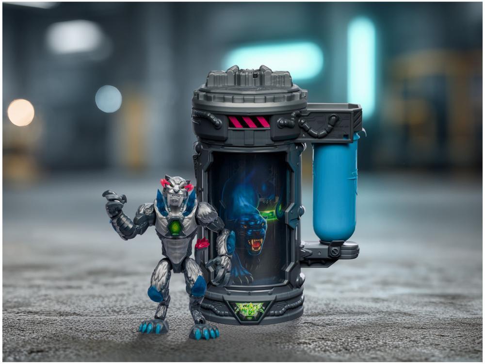 Boneco MrBeast Lab Mutators Pantera Metálica 13cm - 3